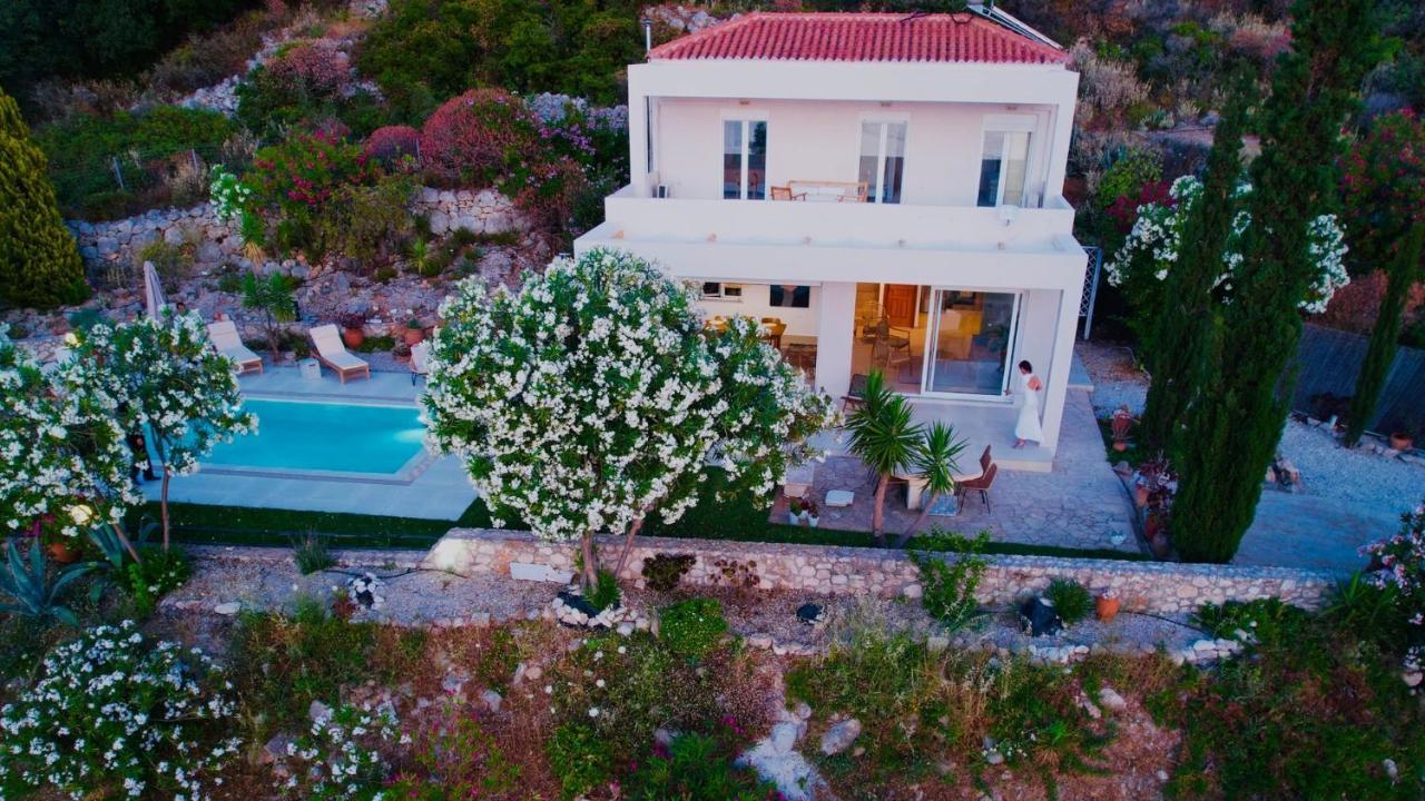 פלאקה Shigaya Boutique Villa מראה חיצוני תמונה